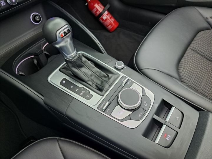 Audi A3 Cabriolet 14 TFSI 115 DESIGN S tronic 7 - 13
