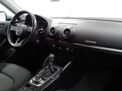 Audi A3 Sportback 10TFSI STRONIC   - 8