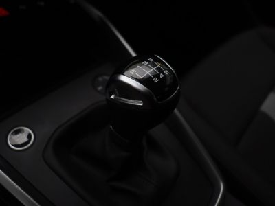 Audi A3 Sportback 16 TDI 116 Design BVM6 (CarPlay sans fil, ACC, Camera)   - 14