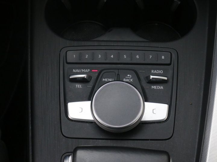 Audi A4 Avant 20 TDI 150 Business Line S-Tronic (Virtual Cockpit, Apple CarPlay, Bluetooth) - 31
