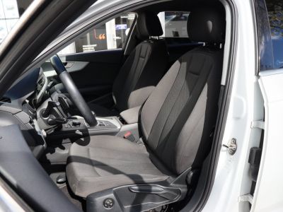 Audi A4 Avant 20 TDI 150 Business Line S-Tronic7 (CarPlay,Drive Select,Entretiens Audi)   - 17
