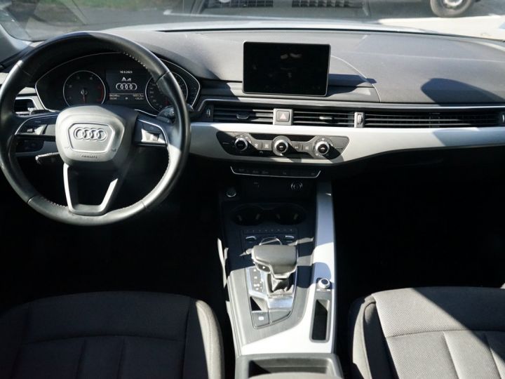 Audi A4 Avant 35 TDI 150 S tronic 7 Business Line - 5