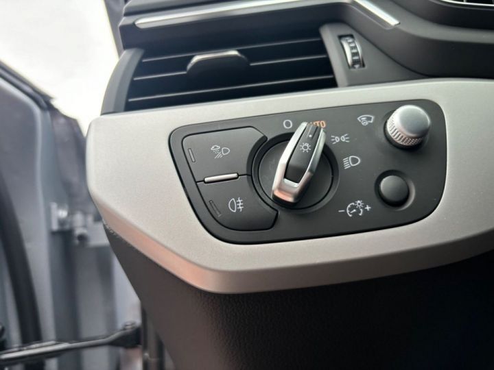 Audi A4 Avant 35 TDI 163 S-TRONIC SPORT DESIGN GPS Caméra Cockpit - 14