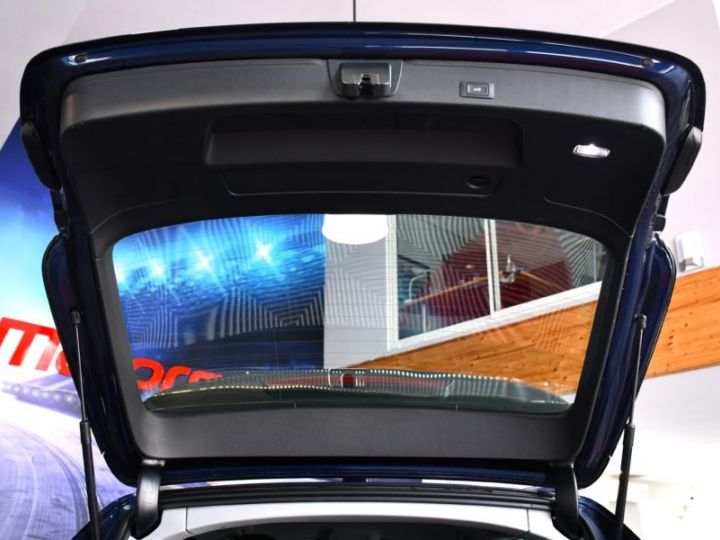 Audi A4 Avant Business 35 TDI 163 Tiptronic 7 GPS Virtual Pré Sense Hayon Régulateur LED JA 17 - 8