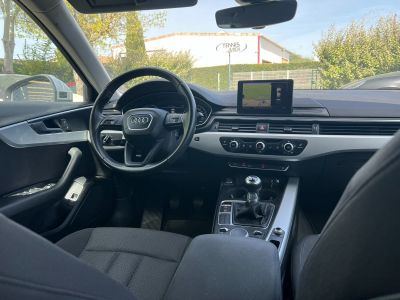 Audi A4 BUSINESS 20 TDI 150 Business Line   - 31