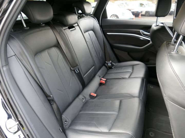 Audi e-tron 55 QUATTRO 408 Ch 300 Kw AVUS TOIT OUVRANT FULL CUIR ELECTRIQUE HIFI BANG - 18
