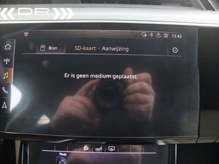 Audi e-tron 55 QUATTRO - LEDER LED NAVI TREKHAAK ALU 20&quot; - 26