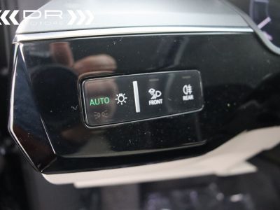 Audi e-tron 55 QUATTRO - LEDER LED NAVI TREKHAAK ALU 20&quot;   - 39