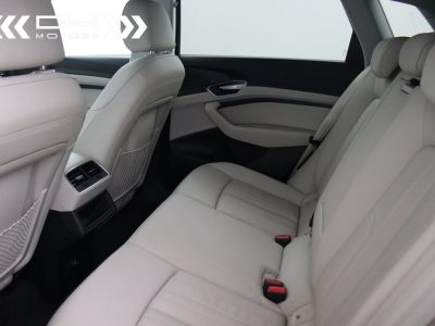 Audi e-tron 55 QUATTRO - LEDER LED NAVI TREKHAAK ALU 20&quot;   - 44