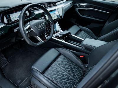 Audi e-tron 55 Quattro S-Line   - 17