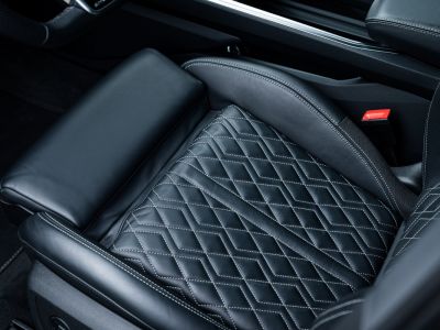 Audi e-tron 55 Quattro S-Line   - 18