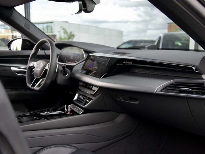 Audi e-tron GT quattro HUD B&O 22KW VentilatedSeats Pano - 14