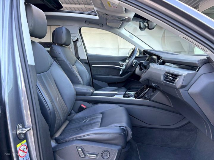 Audi e-tron SPORTBACK Sportback 55 quattro 408 ch Avus Extended - 12