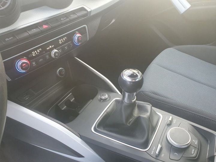 Audi Q2 14 TFSI 150CH COD DESIGN - 16