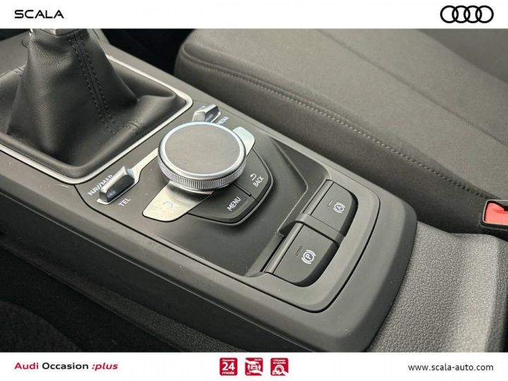 Audi Q2 30 TDI 116 BVM6 Design - 17
