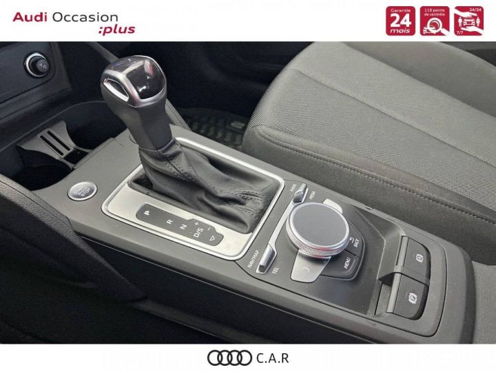 Audi Q2 35 TFSI 150 S tronic 7 Design - 12