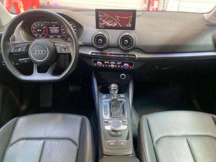Audi Q2 40 TFSI 190 S tronic 7 Quattro Design Luxe - 15