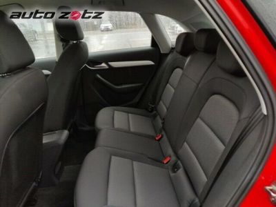 Audi Q3 14 TFSI Xenon / Attelage / Garantie 12 Mois   - 9