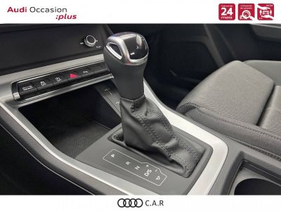 Audi Q3 35 TFSI 150 ch S tronic 7 Design   - 17