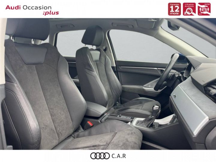 Audi Q3 35 TFSI 150 ch S tronic 7 Design Luxe - 7