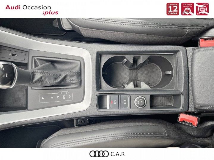 Audi Q3 35 TFSI 150 ch S tronic 7 Design Luxe - 20