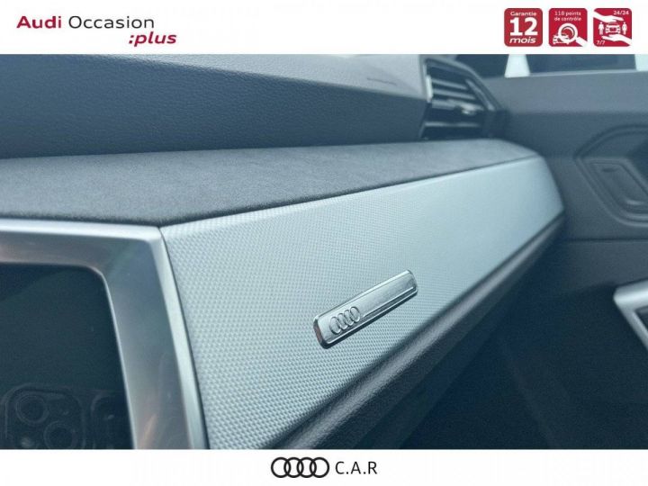 Audi Q3 35 TFSI 150 ch S tronic 7 Design Luxe - 21