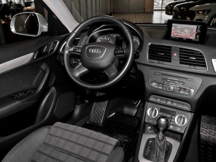Audi Q3 Audi Q3 14 TFSI 150 bva sport - 5