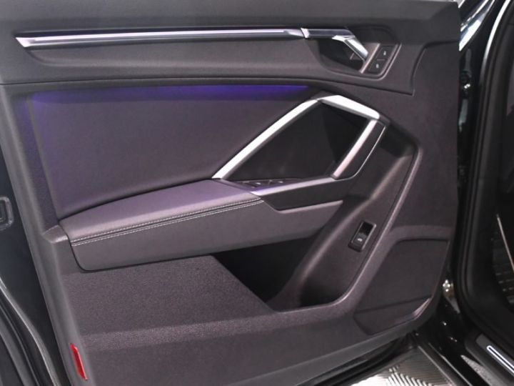Audi Q3 Sportback S-Line 35 TDI 150 S-Tronic GPS Virtual Pack Lumière Pré Sense Caméra ACC Lane JA 18 - 13