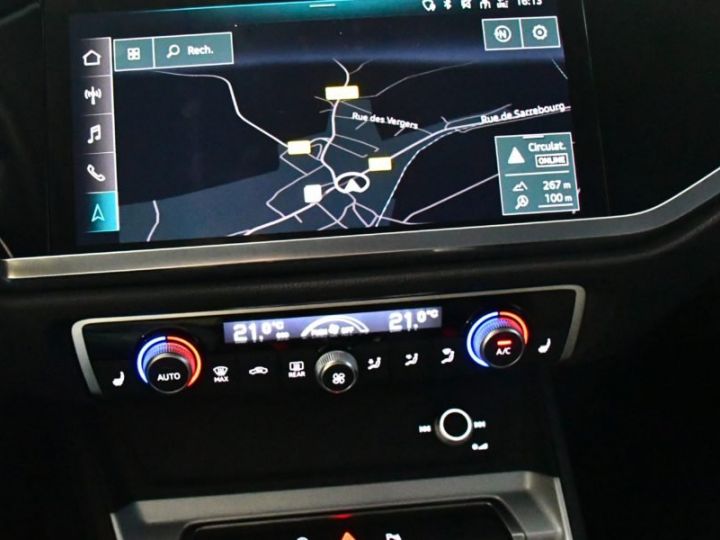 Audi Q3 Sportback S-Line Design Luxe 35 TFSI MHEV 150 S-Tronic GPS Virtual Hayon Cuir LED Lane Pré Sense Caméra JA 18 - 26