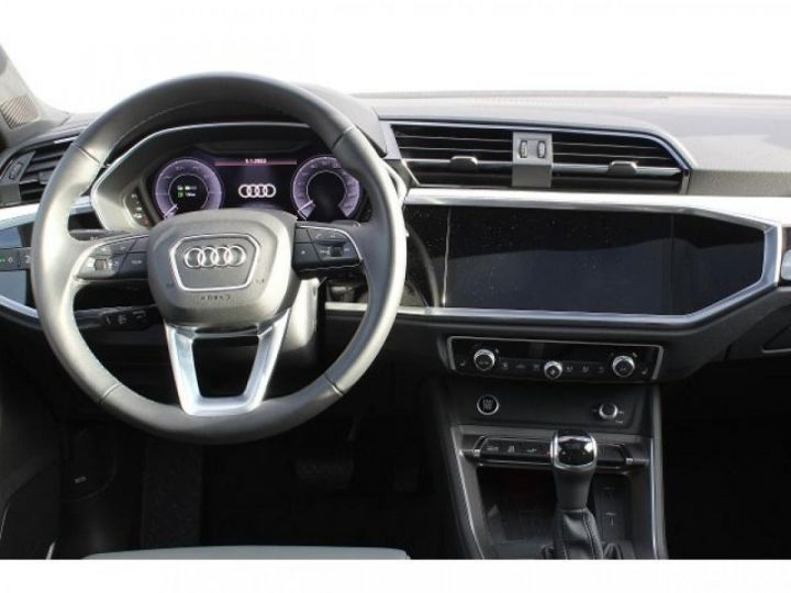 Audi Q3 Sportback S line - Edition One - 14 45 TFSI e - 245 - BV S-tronic - 4