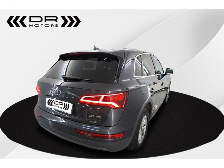 Audi Q5 30TDI S TRONIC BUSINESS PLUS EDITION - NAVI LED- LEDER VIRTUAL COCKPIT - 2