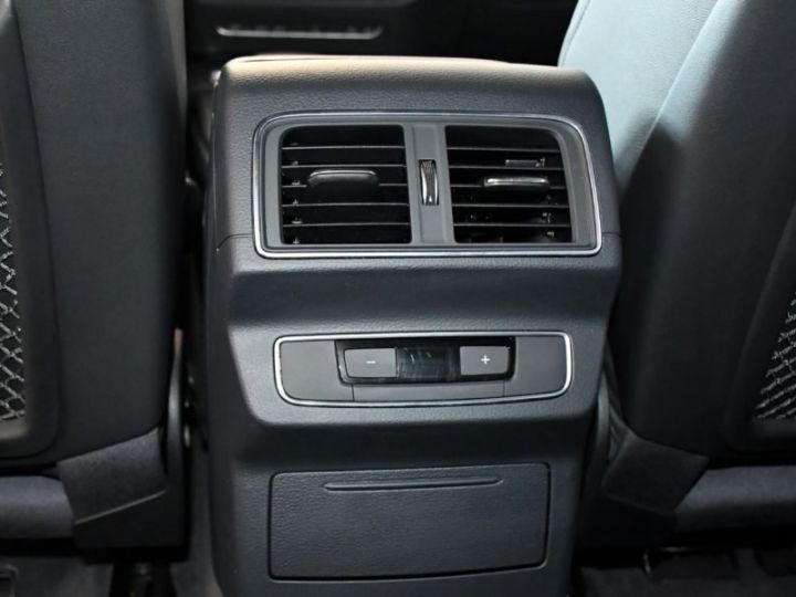 Audi Q5 S-Line 40 TDI 190 Quattro GPS Virtual Hayon Efficience Pré Sense Caméra Induction JA 19 - 16