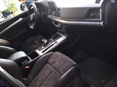 Audi Q5 S-Line Ambition Luxe 40 TDI 190 Quattro GPS Keyless Hayon Offroad Pré Sense Efficience JA 18   - 22