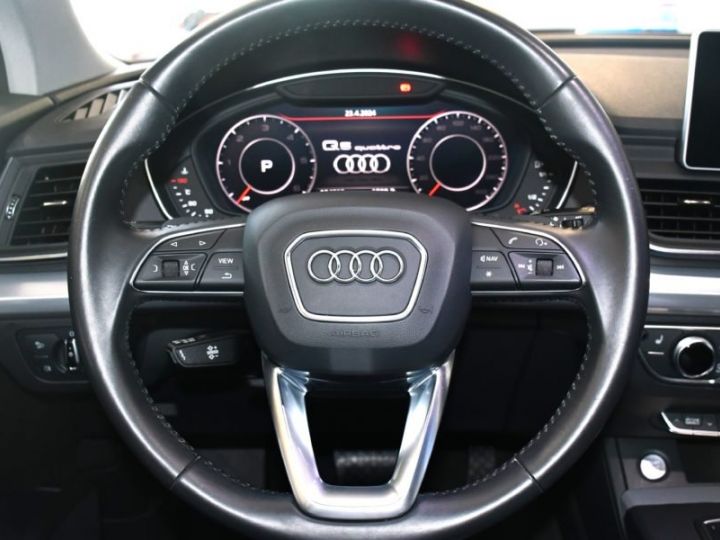 Audi Q5 S-Line Ambition Luxe 40 TDI 190 Quattro GPS Keyless Hayon Offroad Pré Sense Efficience JA 18 - 23