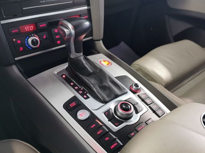Audi Q7  30 TDI 245 clean diesel quattro/ 7 places*07/2015 - 18