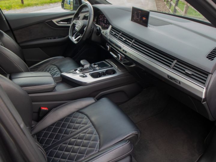 Audi Q7 e-tron Quattro 30 V6 Plug-in Hybride - 1STE EIGENAAR - SOFTCLOSE - APPLE CARPLAY - PARKEERASSISTENT - BOSE - TREKHAAK - 14
