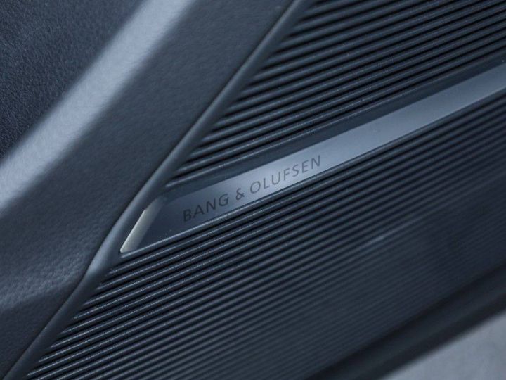 Audi Q8 50 TDI quattro S-line - 11