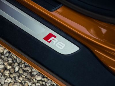 Audi R8 42 V8   - 15