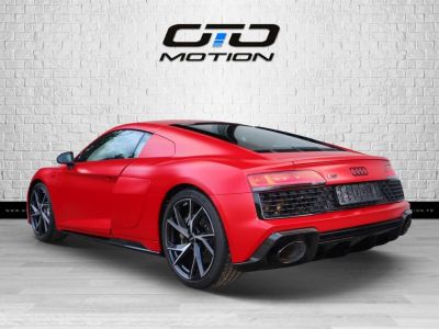 Audi R8 52 V10 RWD 1of1 Performance FSI - BV S-tronic COUPE   - 2