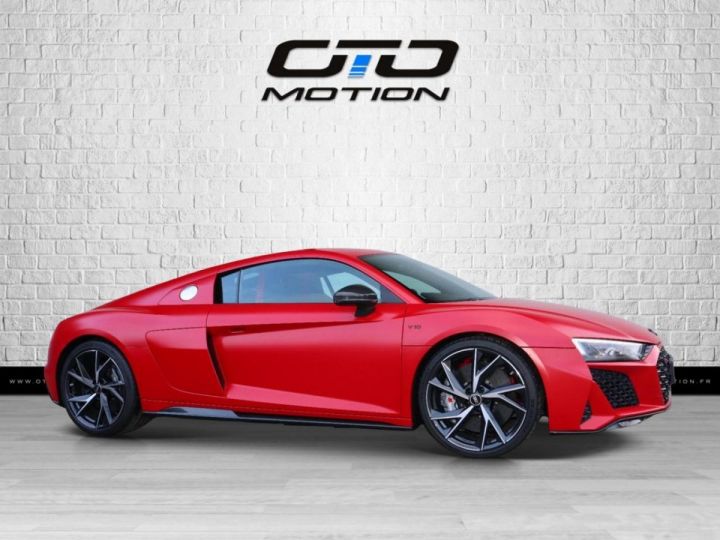 Audi R8 52 V10 RWD 1of1 Performance FSI - BV S-tronic COUPE - 3