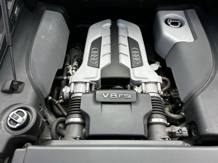 Audi R8 Quattro 42 V8 FSI - BV R-tronic COUPE  PHASE 1 - 10