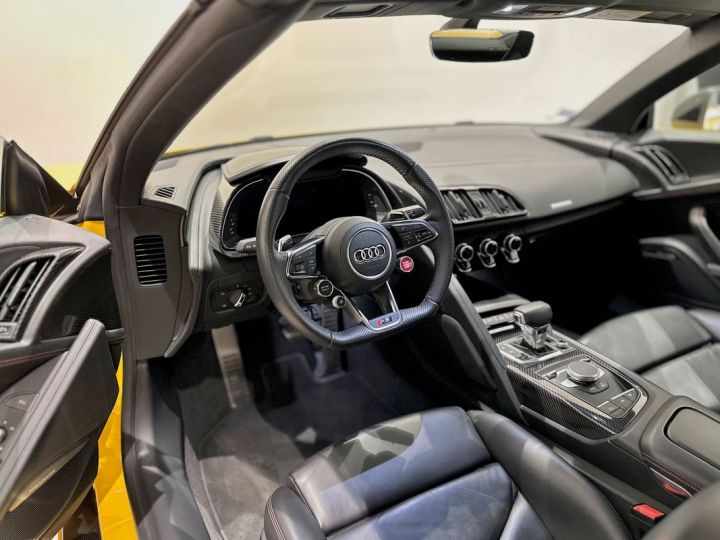Audi R8 Spyder II PERFORMANCE FACELIFT 52 FSI V10 620 Ch QUATTRO S-TRONIC 7 PACK BLACK CARBONE FEU LAZER CÉRAMIQUE B&O FULL OPTION ÉTAT NEUF - 4
