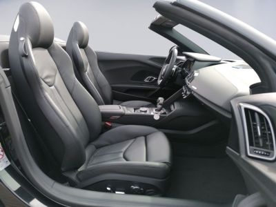 Audi R8 Spyder performance 620ch BLACK & WHITE Edition Première main Garantie 12 mois   - 18