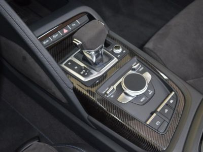 Audi R8 Spyder V10 52L 620 Performance Pack Sport B&O Carbon JA 20" Céramic Garantie 12 mois Prémium   - 16