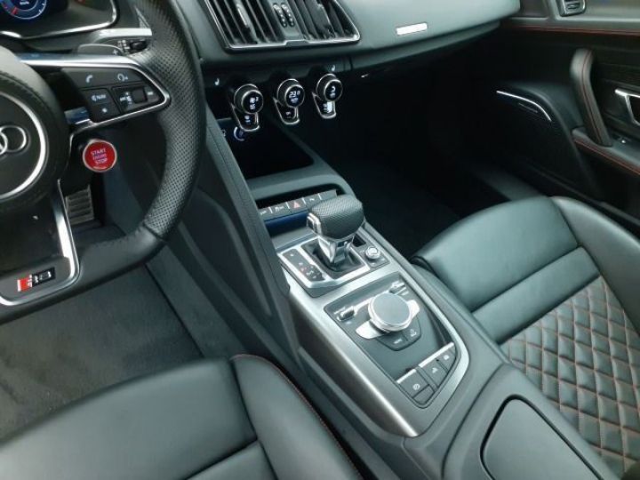 Audi R8 Spyder V10 52L RWD LED/Laser 540 B&O JA 20" Garantie 12 mois Prémium - 17