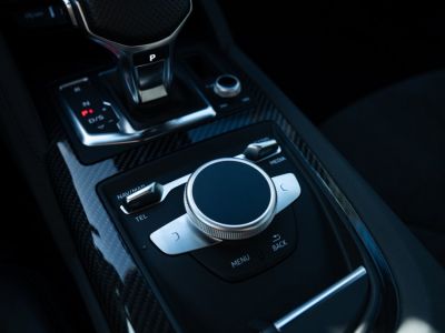 Audi R8 V10 RWS (ÉDITION LIMITÉE)   - 32