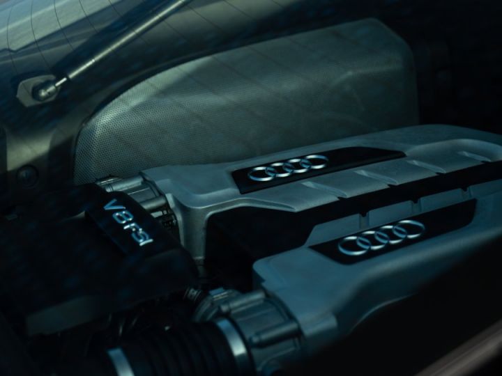 Audi R8 V8 (Transmission manuelle) - 8