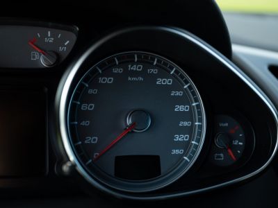 Audi R8 V8 (Transmission manuelle)   - 21