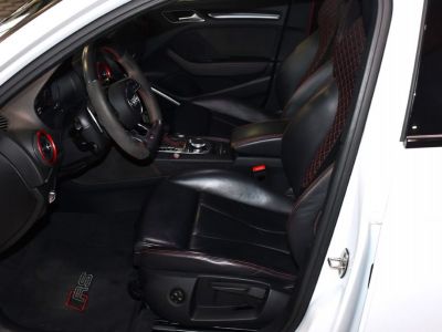 Audi RS3 Berline 25 TFSI 400 Quattro S-Tronic 7 GPS Virtual Keyless ACC Échappement RS Bang Olufsen JA 19   - 30