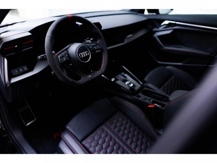 Audi RS3 SPORTBACK RS3-R ABT DISPONIBLE 1/200 Sportback 500ch - NOIR Quattro 25 TFSI - 3